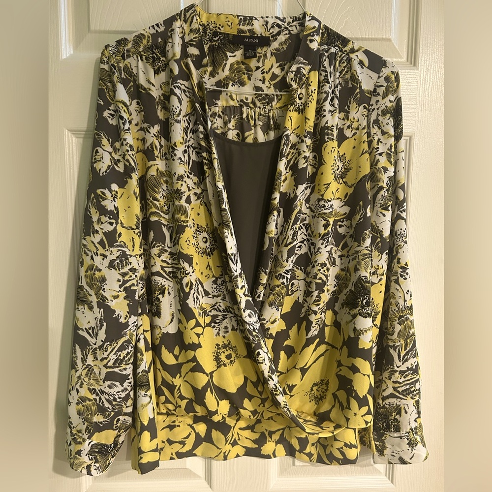 Alfani Surplice High Low Floral Blouse Size 12